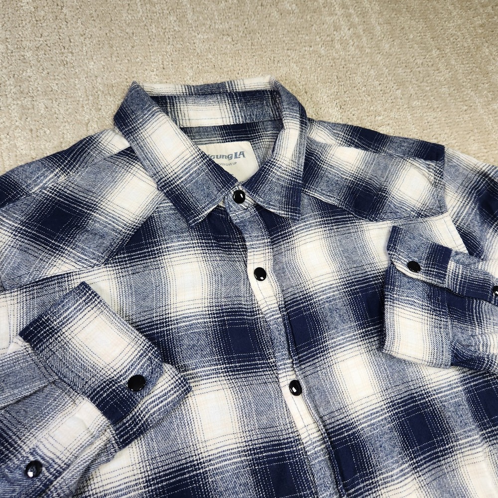 Young LA Shirt Men Medium Rugged Edge Flannel Snap Button Blue Plaid Training